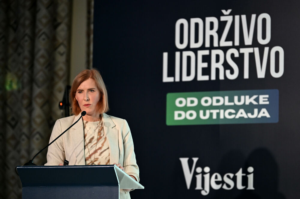 <p>Vijesti organizovale konferenciju koja je okupila okupiće predstavnike institucija, međunarodnih organizacija, poslovne, akademske i finansijske zajednice, civilnog sektora, kao i stručnjake iz oblasti održivog razvoja, energetike, investicija i ESG-a</p>
