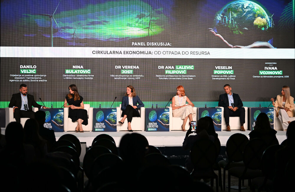 <p>Vijesti organizovale konferenciju koja je okupila okupiće predstavnike institucija, međunarodnih organizacija, poslovne, akademske i finansijske zajednice, civilnog sektora, kao i stručnjake iz oblasti održivog razvoja, energetike, investicija i ESG-a</p>