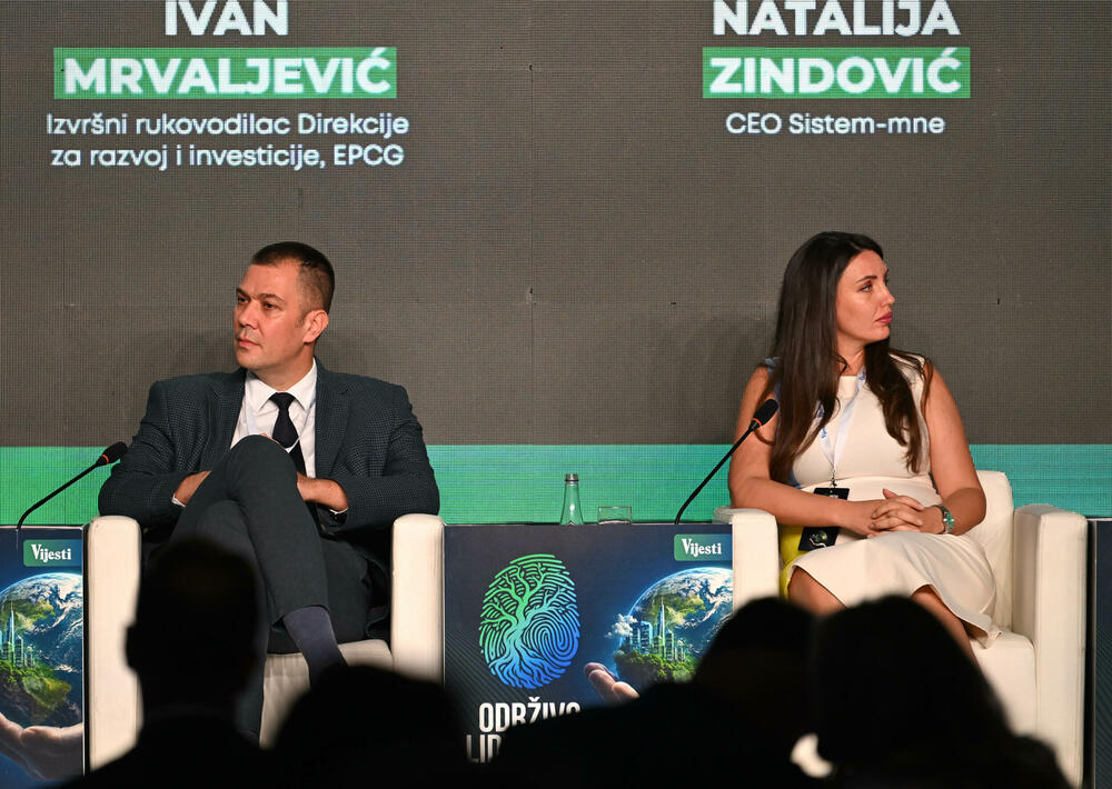 <p>Vijesti organizovale konferenciju koja je okupila okupiće predstavnike institucija, međunarodnih organizacija, poslovne, akademske i finansijske zajednice, civilnog sektora, kao i stručnjake iz oblasti održivog razvoja, energetike, investicija i ESG-a</p>