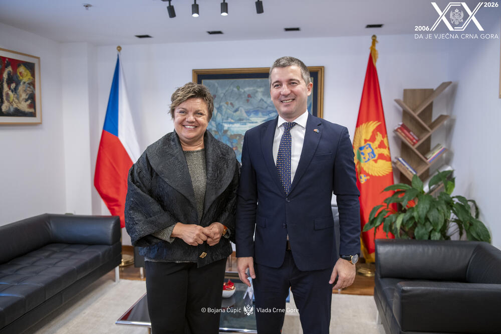 Hrebičkova i Bečić, Foto: Vlada Crne Gore