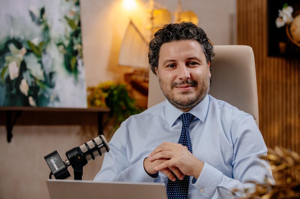 Abazović, Foto: Građanski pokret URA