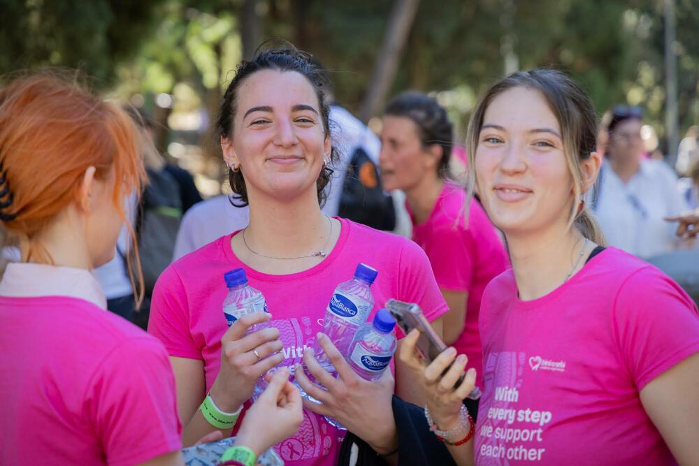 <p>Događaj je organizovala nevladina organizacija (NVO) Brini o sebi, pod licencom Think Pink Europe</p>