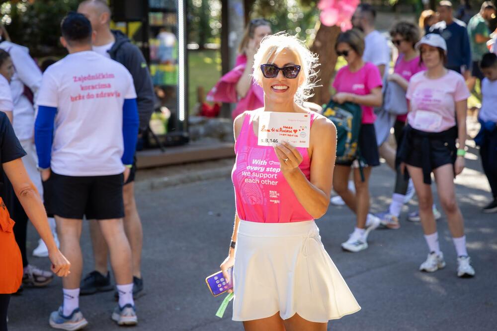 <p>Događaj je organizovala nevladina organizacija (NVO) Brini o sebi, pod licencom Think Pink Europe</p>