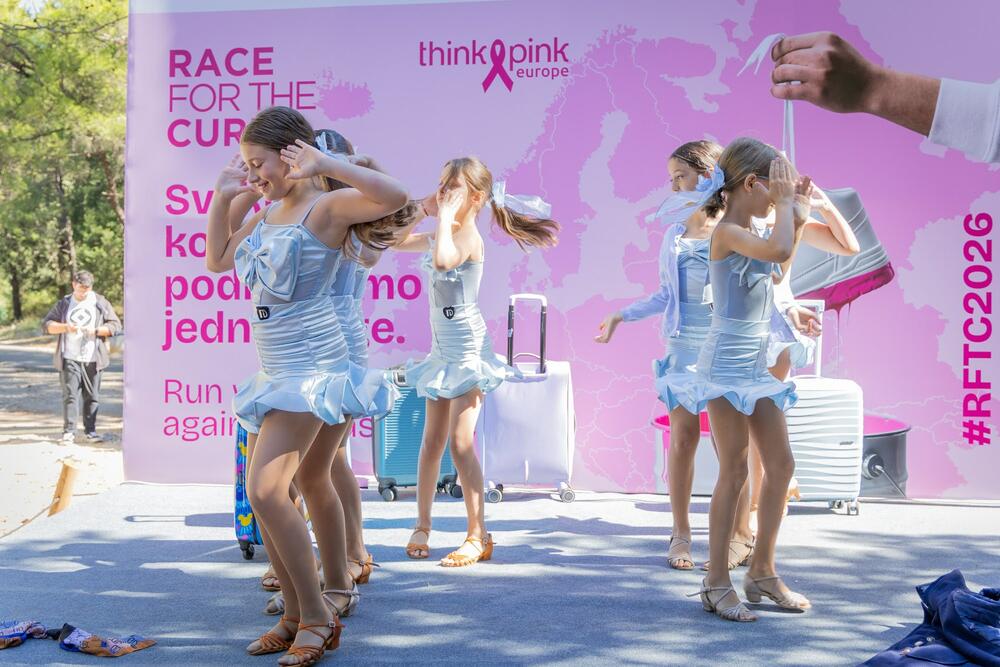 <p>Događaj je organizovala nevladina organizacija (NVO) Brini o sebi, pod licencom Think Pink Europe</p>