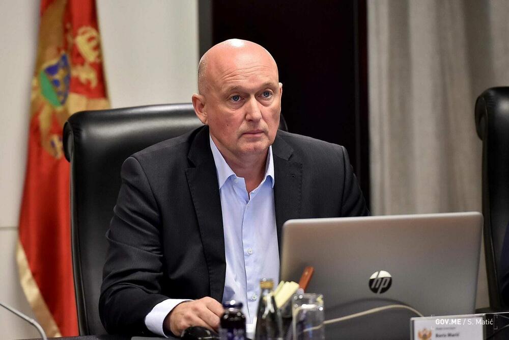 “Ustavne promjene moraju biti rezultat domaćeg političkog dogovora”: Marić