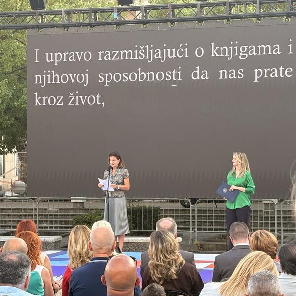 U glavnom gradu glavna je knjiga