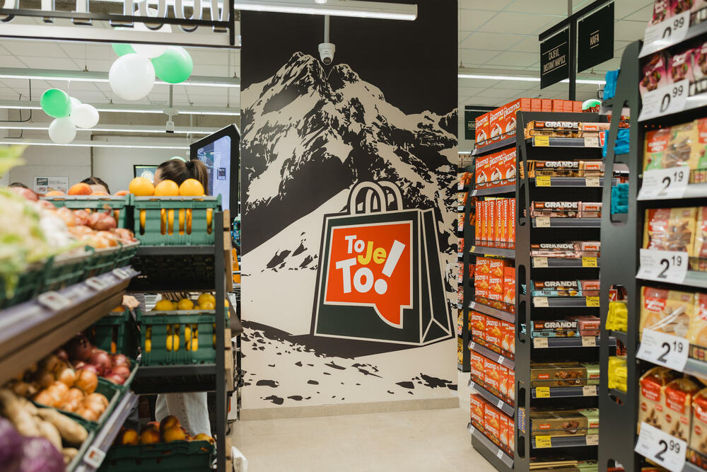 <p>Berane je danas dobilo svoj prvi Aroma market, koji je otvoren na lokaciji Park IV bb.</p>