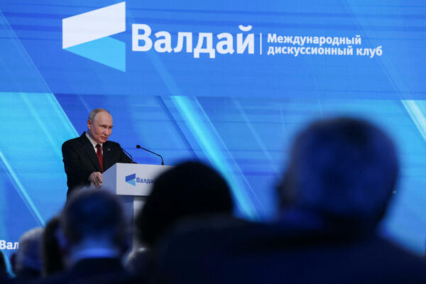 Putin upozorava na &bdquo;tačku bez povratka&ldquo; u svjetskim sukobima