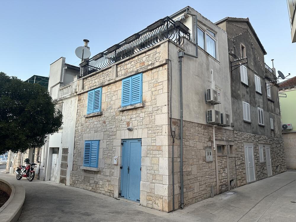 Rodna kuća Olivera Dragojevića