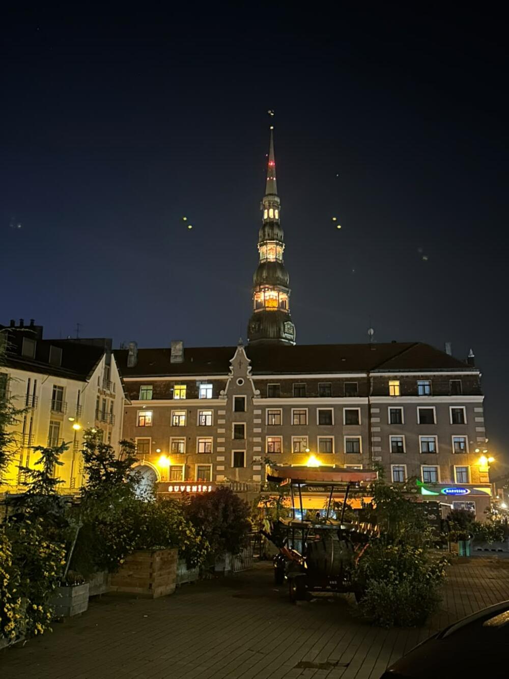 <p>Biser Bltika - fudbaleri Crne Gore večeras igraju u jednom od najljepših gradova Evrope </p>