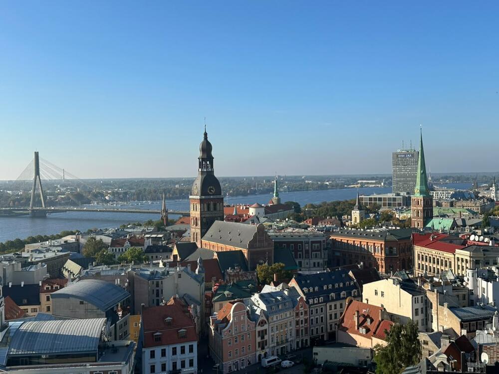<p>Biser Bltika - fudbaleri Crne Gore večeras igraju u jednom od najljepših gradova Evrope </p>