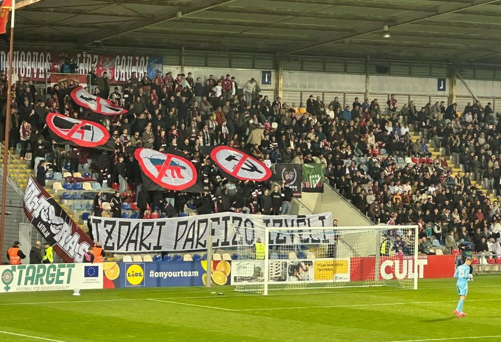 Navijači Letonije