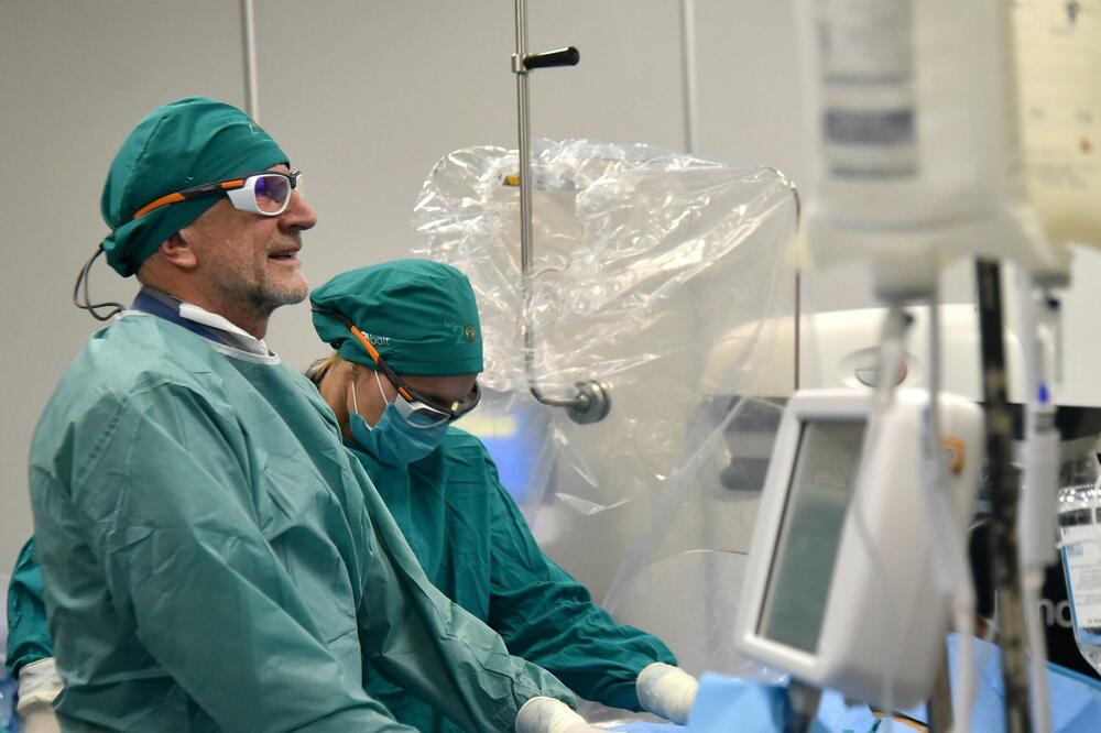 Dr Slobodan Ćulafić u angio-sali KBC-a Berane, Foto: Boris Pejović