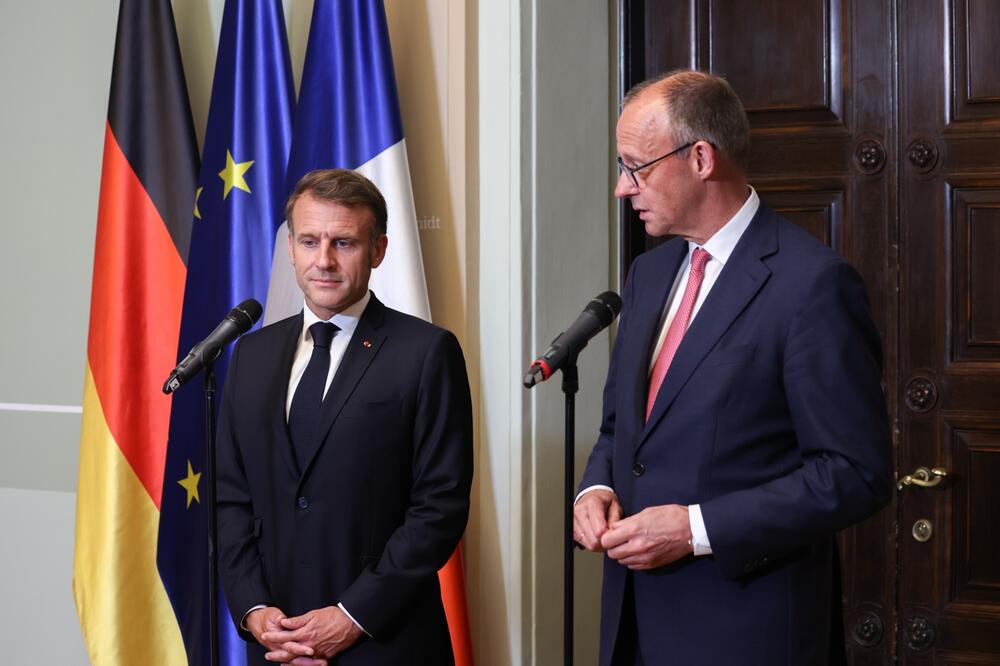 Makron i Merc u julu 2025. godine, Foto: Shutterstock