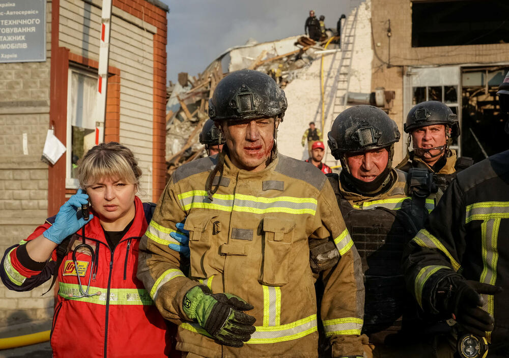 <p>Harkov, koji se nalazi 30 kilometara od ruske granice, drugi je po veličini grad u Ukrajini</p>  <p>Od početka rata u februaru 2022. godine grad je izložen neprestanim ruskim napadima i pretrpio je veliku štetu</p>