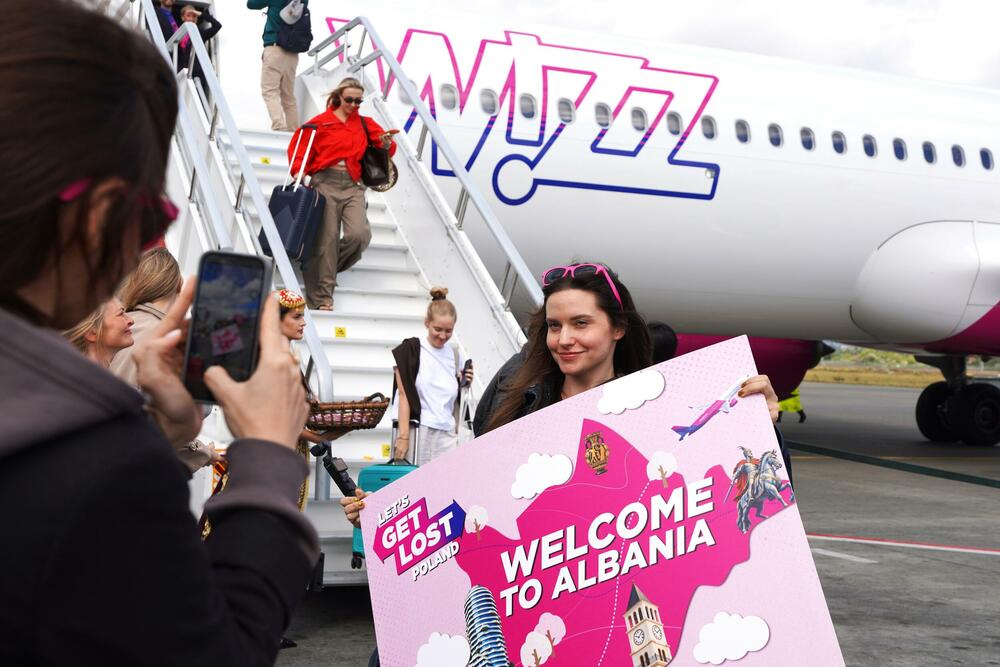 Međunarodni aerodrom Tirana