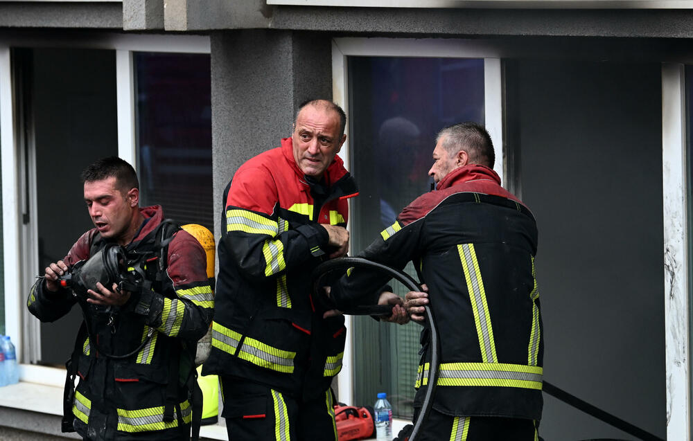 <p>Direktor Kliničkog centra Crne Gore (KCCG) Saša Radović kaže da su i pacijenti i zaposleni na sigurnom</p>