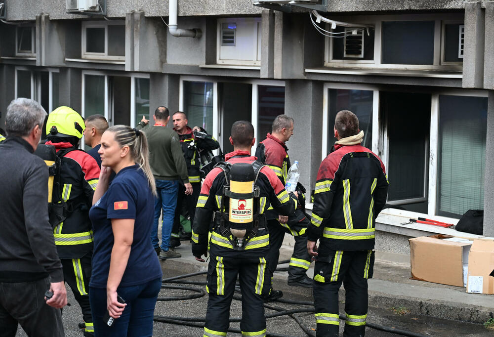 <p>Direktor Kliničkog centra Crne Gore (KCCG) Saša Radović kaže da su i pacijenti i zaposleni na sigurnom</p>