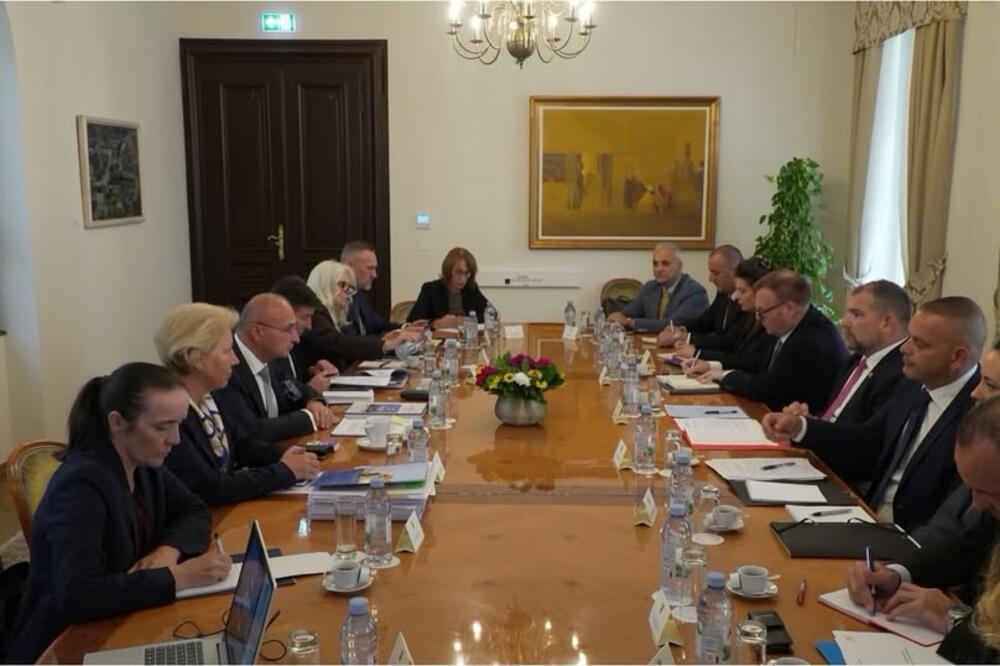 Sa sastanka dvije delegacije, Foto: Ministarstvo odbrane Crne Gore