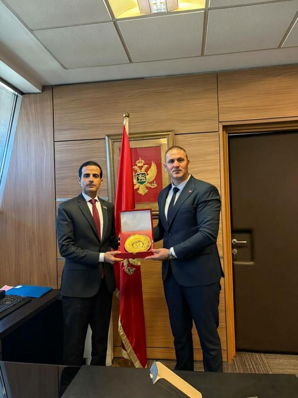 Lazar Šćepanović, Hamdan Alderei