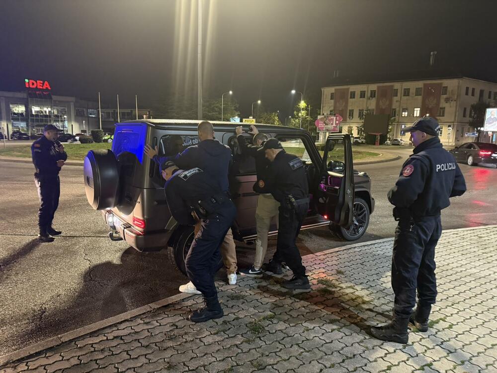 <p>Policija kontrolisala vozače, ugostiteljske objekte, kazina...</p>