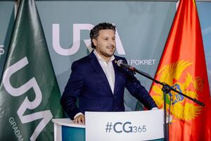 Abazović: URA će predložiti da zarade rastu linearno, kroz paket...