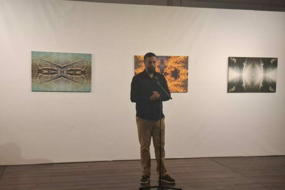 Ševaljević na izložbi, Foto: Privatna arhiva