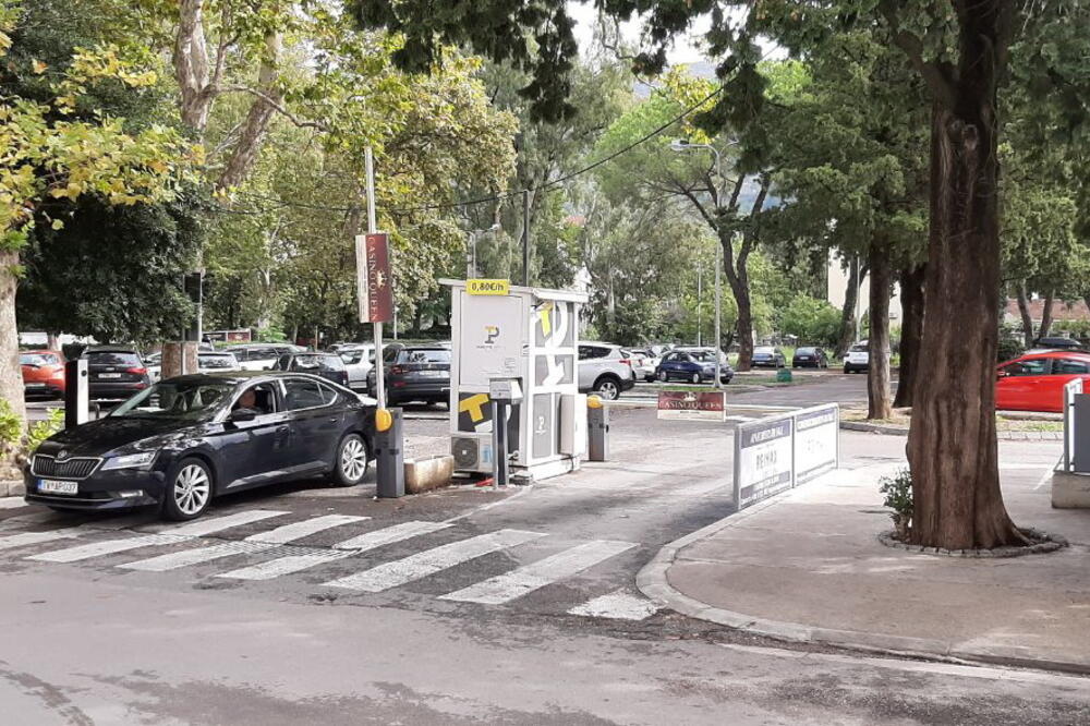 Parkiralište u Arsenalskoj ulici, Foto: Siniša Luković