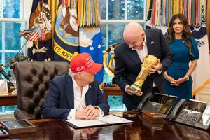 Infantino se izvinio članovima Savjeta Fife, ali pritisak ne...