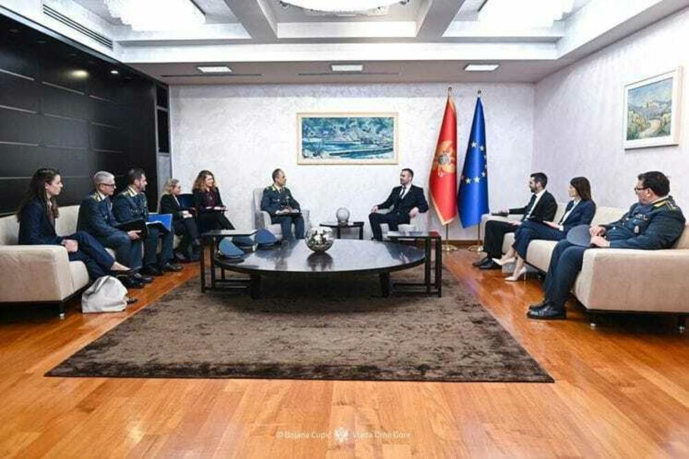 Spajić sa delegacijom Generalne komande finansijske policije Italije, Foto: Vlada Crne Gore