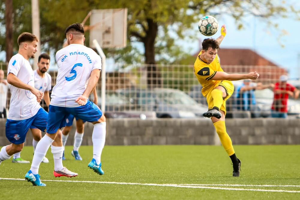 na stadionu Starog aerdoroma dolaze susjedi iz OFK Titograda u 7. kolu, Foto: FK Stari aerodrom