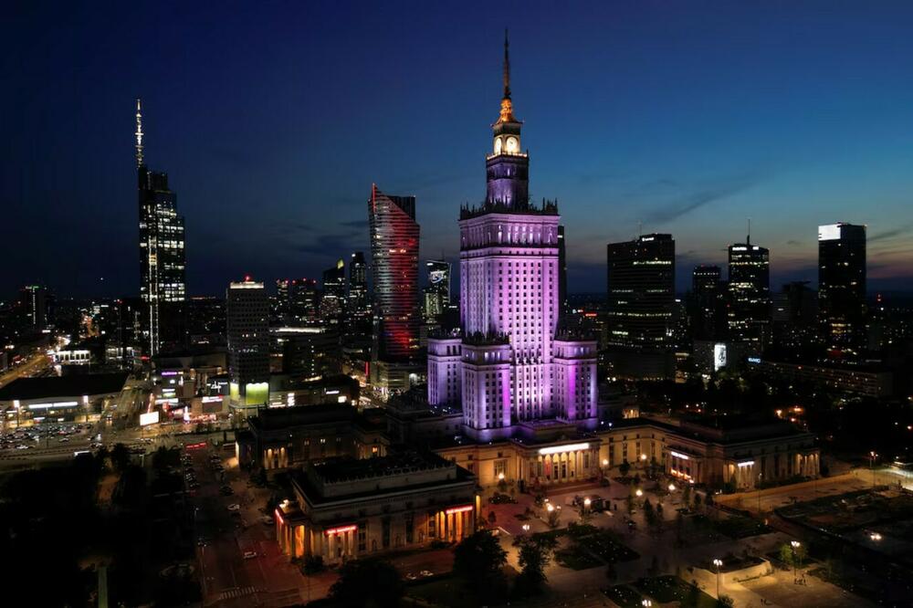 Kula Varso nadvisila je Palatu kulture i nauke i postala najviša zgrada u Evropskoj uniji, Foto: Rojters