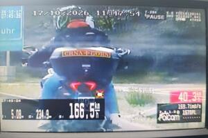 Motociklista vozio 166 kilometara na sat