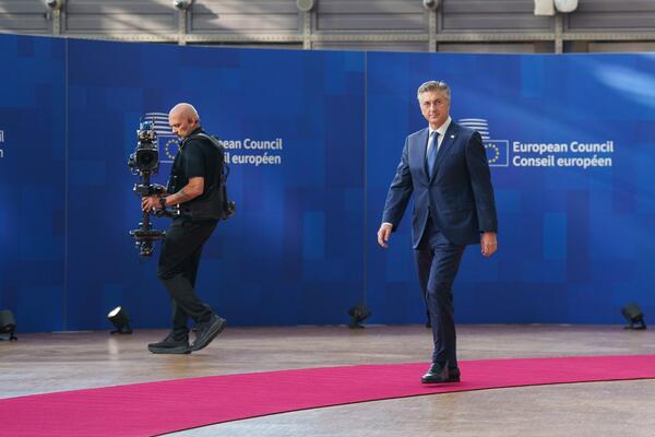 Plenković o Kneževićevom "ustanku": Ne vidim da bi crnogorsko...