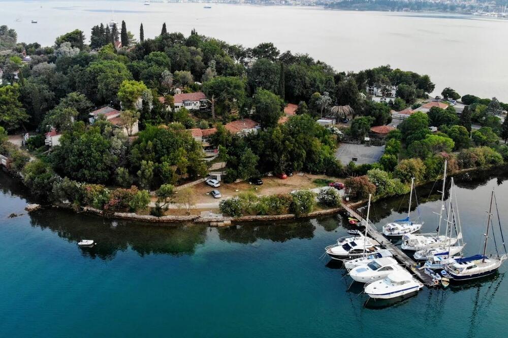 Ostrvo cvijeća, Tivat, Foto: PUP