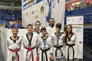 Tekvondo klubu S3 šest medalja u Vršcu