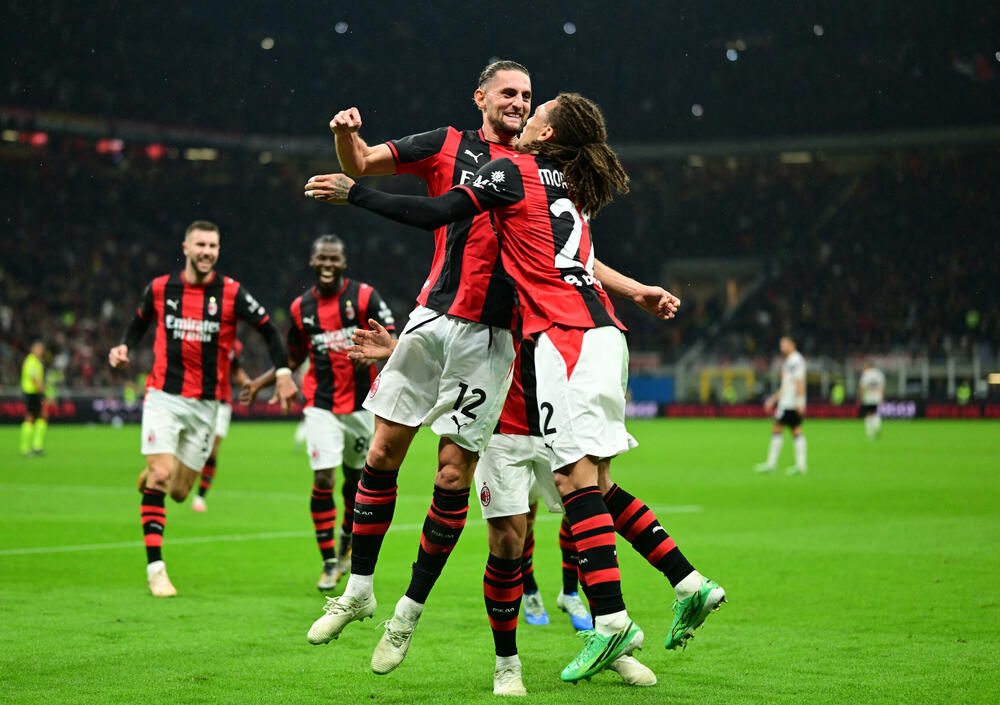Rabio i Moreira proslavljaju gol