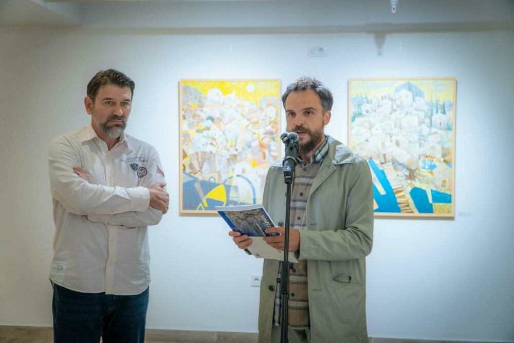 <p>Dah i duh Mediterana, Pljevljima tokom oktobra donosi umjetnik iz Srbije, Slobodan Pantelić koji za &ldquo;Vijesti&rdquo; govori o svojoj izložbi, inspiraciji, motivima i doživljajima, ali i o uticaju koji je na njega imala Crna Gora, Cetinje i umjetnik i profesor Dragan Karadžić</p>
