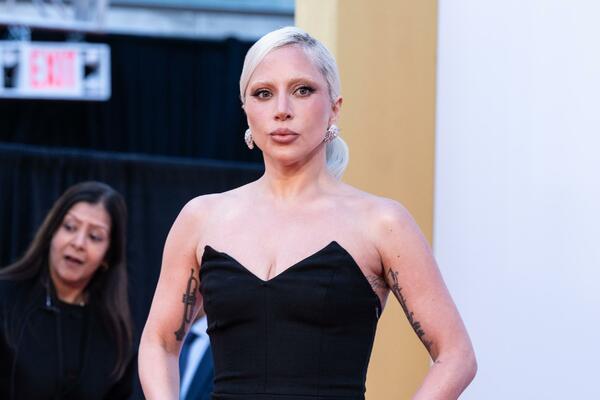 Lejdi Gaga nagovijestila skori povratak sa novom muzikom