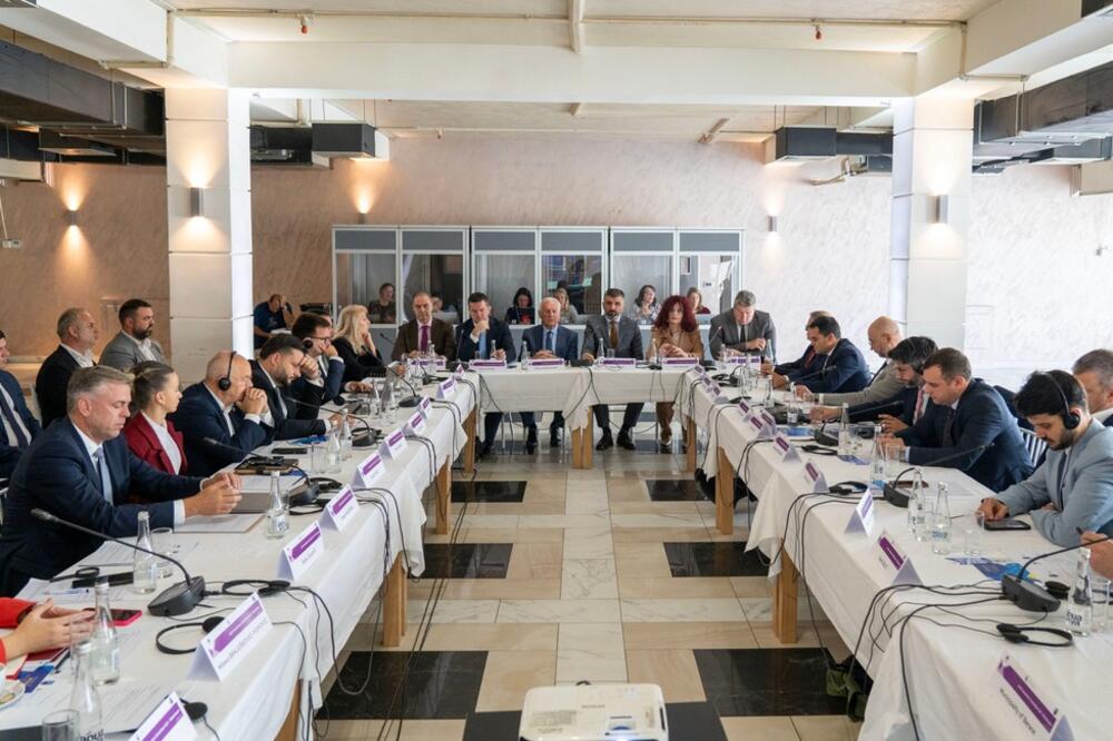 Sa sastanka, Foto: PR Centar