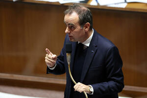 Premijer Francuske: Masovno raspoređivanje policije za naredne...