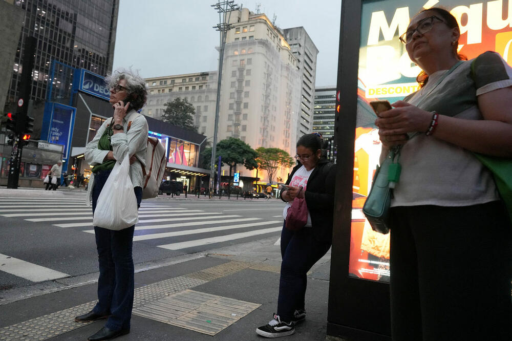 Krađe telefona postale dio izborne debate: Sao Paulo, Foto: Reuters
