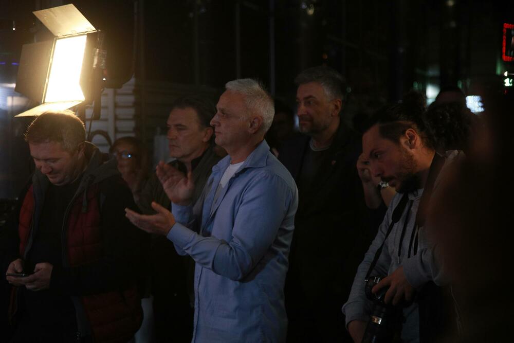 <p>Zamjenik glavnog urednika Nova.rs Ratko Femić rekao je u govoru da neće prestati da objavljuje istinu</p>