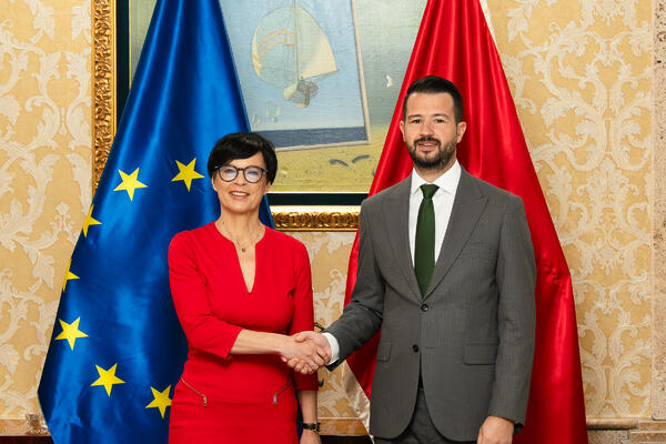 Milatović: Crna Gora treba da zadrži dinamiku zatvaranja...