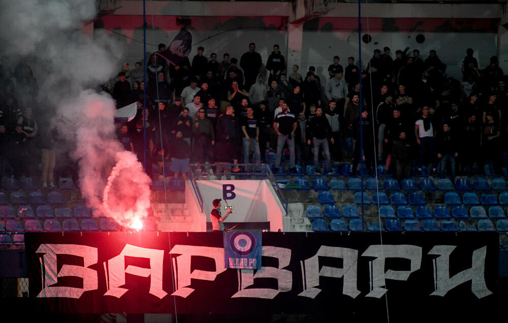 <p>Fantasičnim golom Igora Vukčevića u 92. minutu Arsenal kaznio opuštanje Podgoričana u finišu</p>