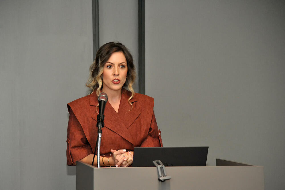 <p>Plenarni predavači sa renomiranih svjetskih univerziteta, kao i više od 80 autora sa brojnih univerziteta, značajno su doprinijeli uspjehu i međunarodnom odjeku Konferencije.</p>