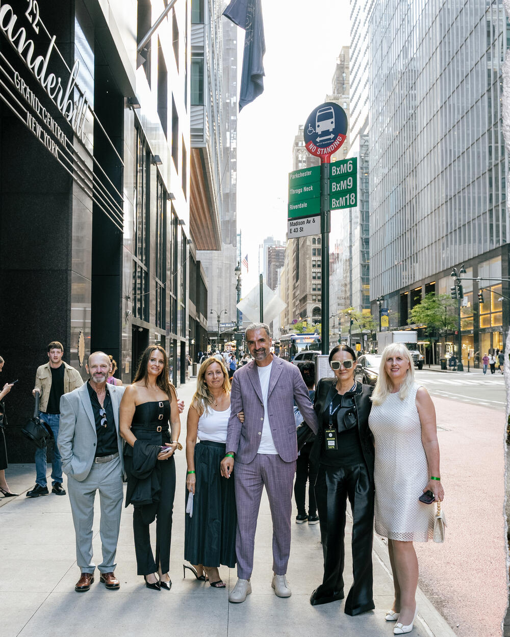 <p>Modna dizajnerka, Radojka Tepavac, za &ldquo;Vijesti&rdquo; prenosi utiske sa New York Fashion Week-a gdje je predstavila svoju kolekciju, a najavljuje i prikazivanje iste u dopunjenoj verziji na crnogorskoj Nedjelji mode</p>