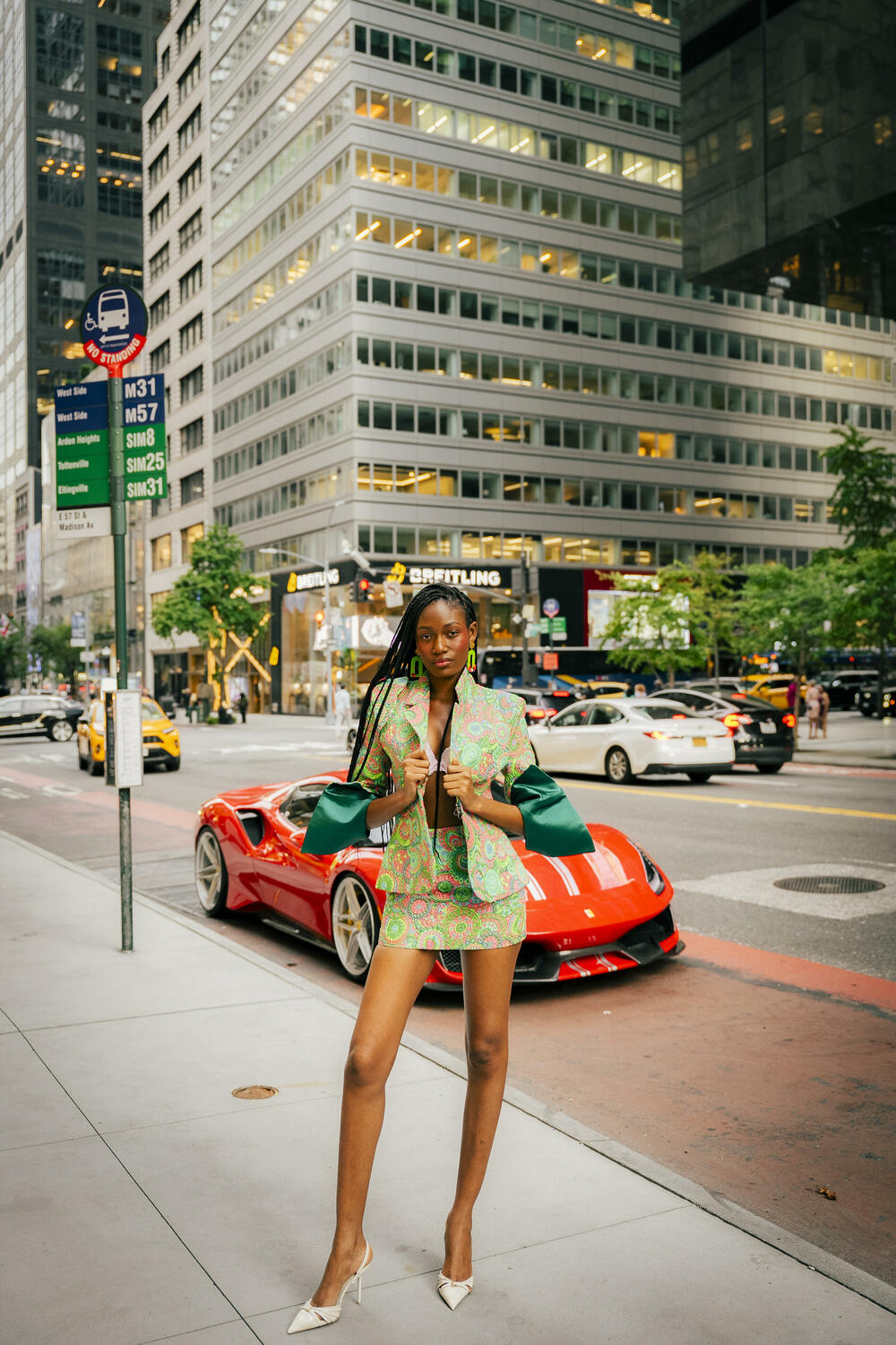 <p>Modna dizajnerka, Radojka Tepavac, za &ldquo;Vijesti&rdquo; prenosi utiske sa New York Fashion Week-a gdje je predstavila svoju kolekciju, a najavljuje i prikazivanje iste u dopunjenoj verziji na crnogorskoj Nedjelji mode</p>