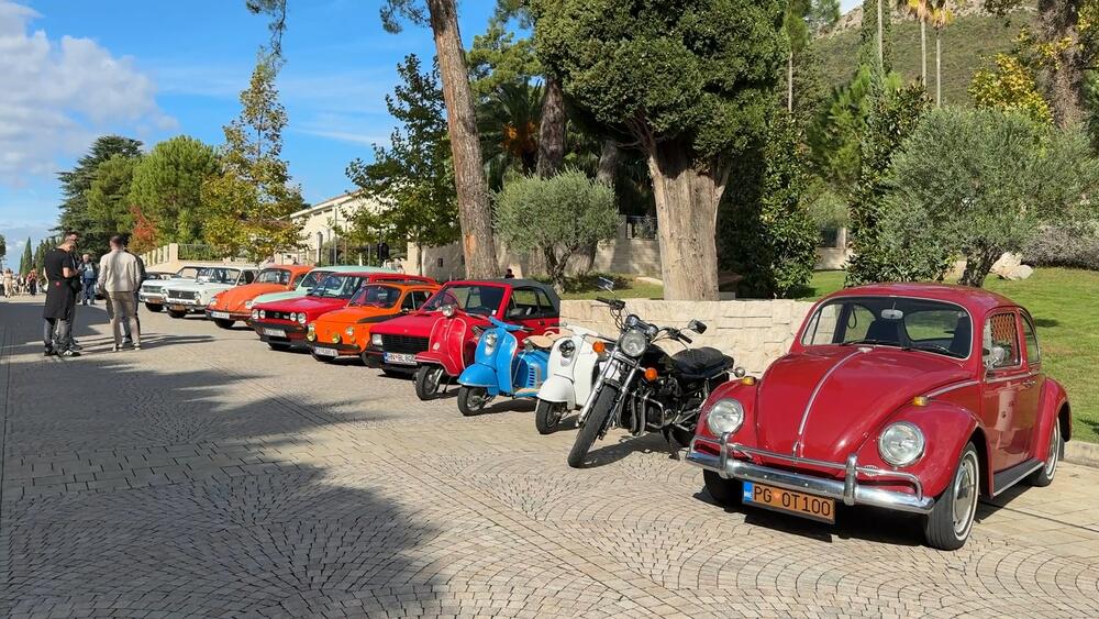 U Portonovom održan četvrti oldtajmer skup Herceg Novi, izloženo…