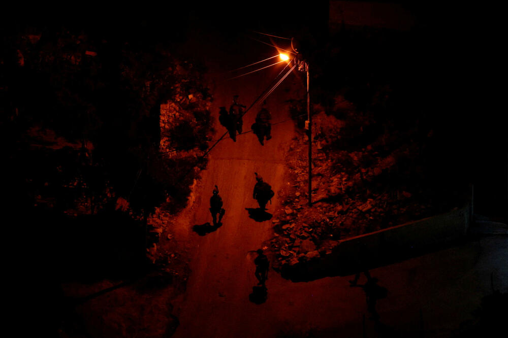 Izraelski vojnici u noćnoj akciji na Zapadnoj obali, Foto: REUTERS